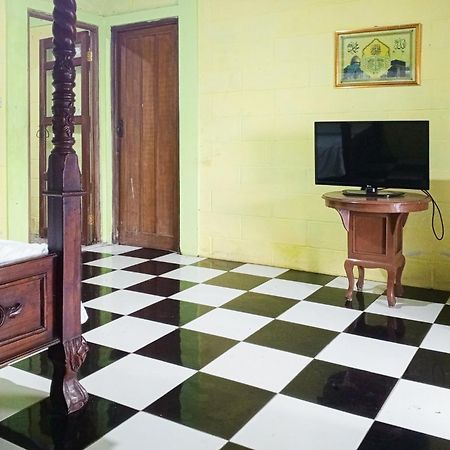 Villa Kampus Near Taman Safari Cisarua Puncak Redpartner Bogor Buitenkant foto