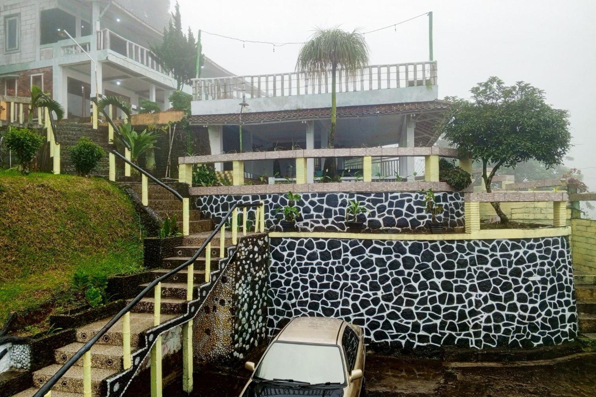 Villa Kampus Near Taman Safari Cisarua Puncak Redpartner Bogor Buitenkant foto