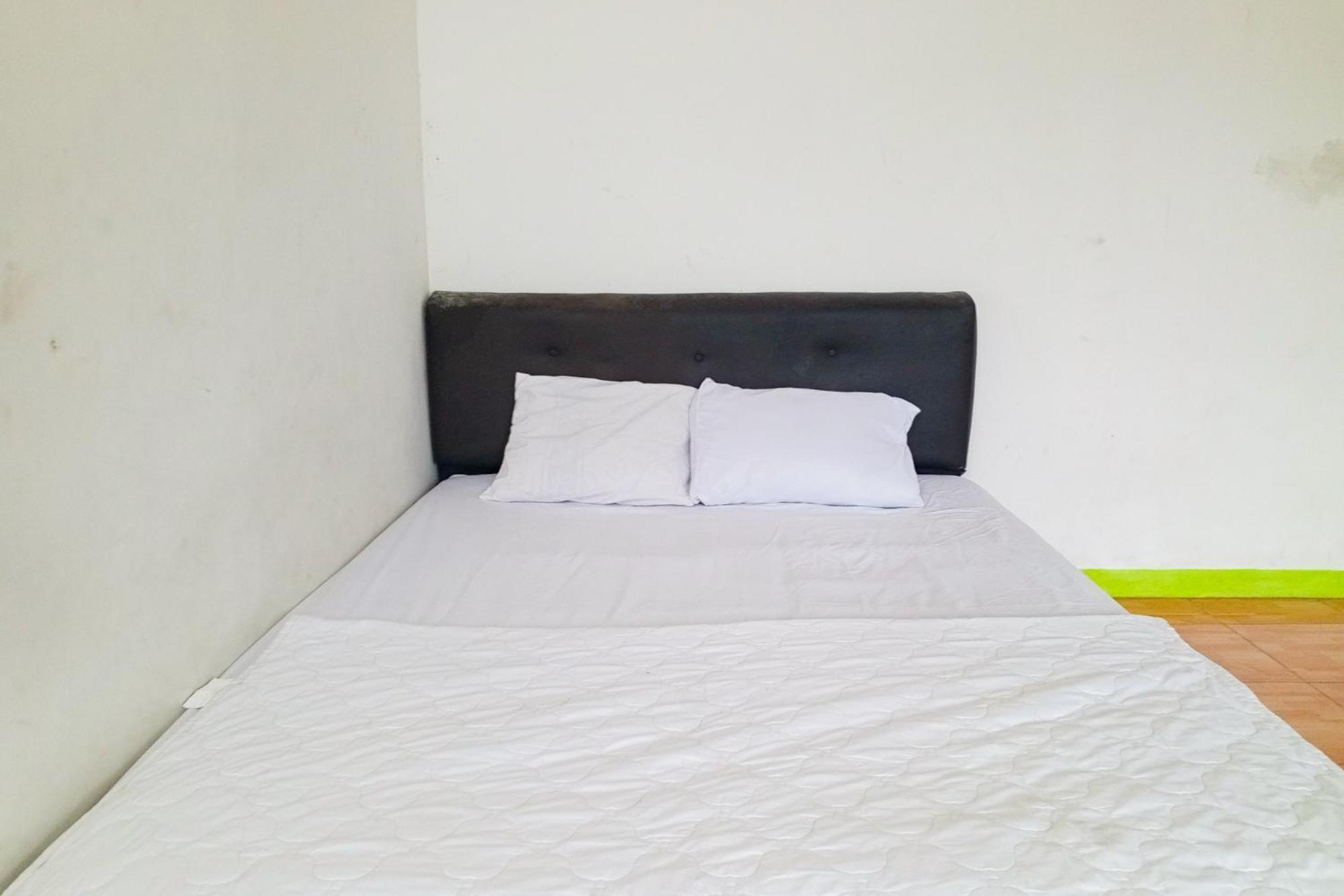 Villa Kampus Near Taman Safari Cisarua Puncak Redpartner Bogor Buitenkant foto