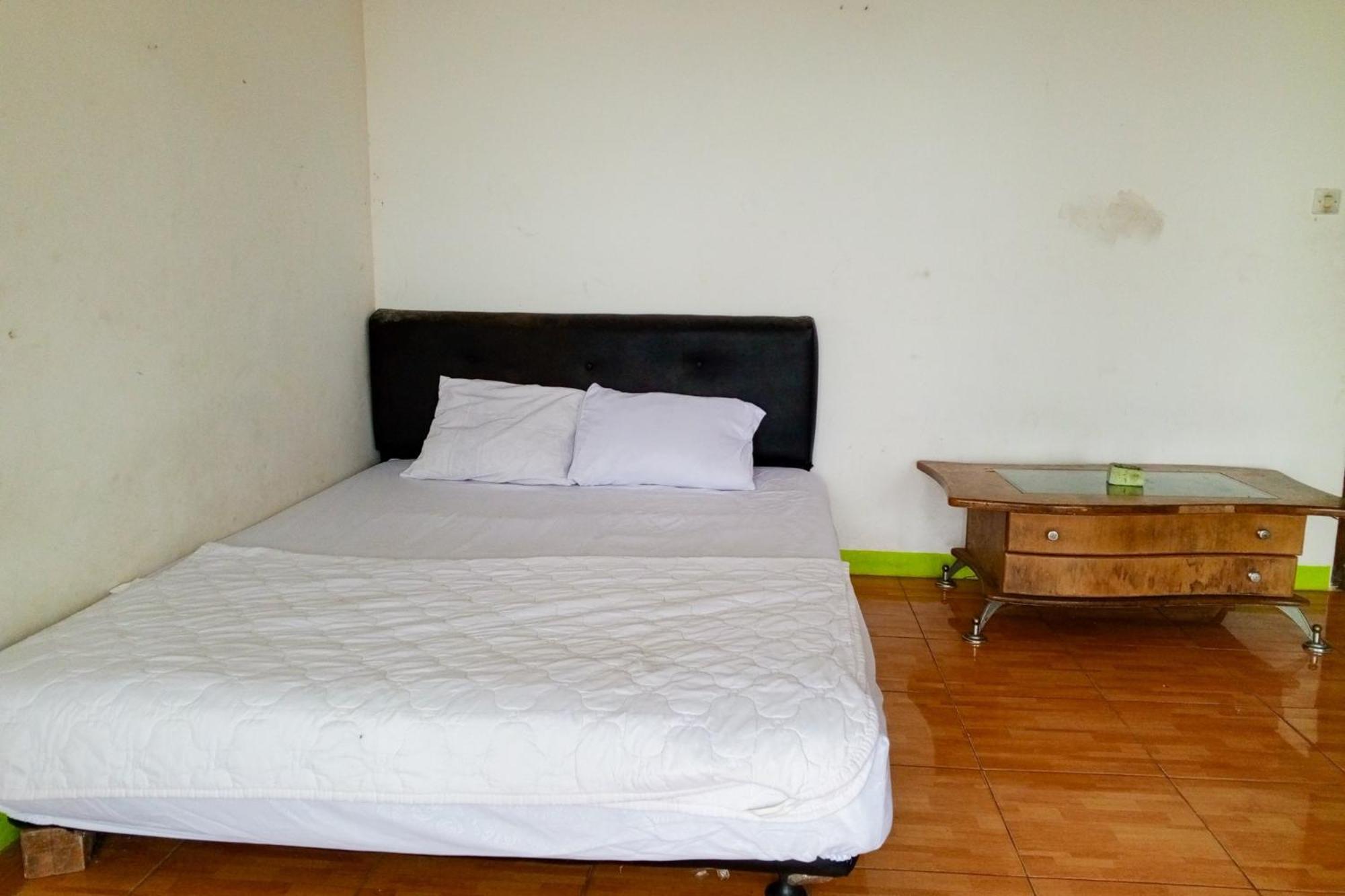Villa Kampus Near Taman Safari Cisarua Puncak Redpartner Bogor Buitenkant foto