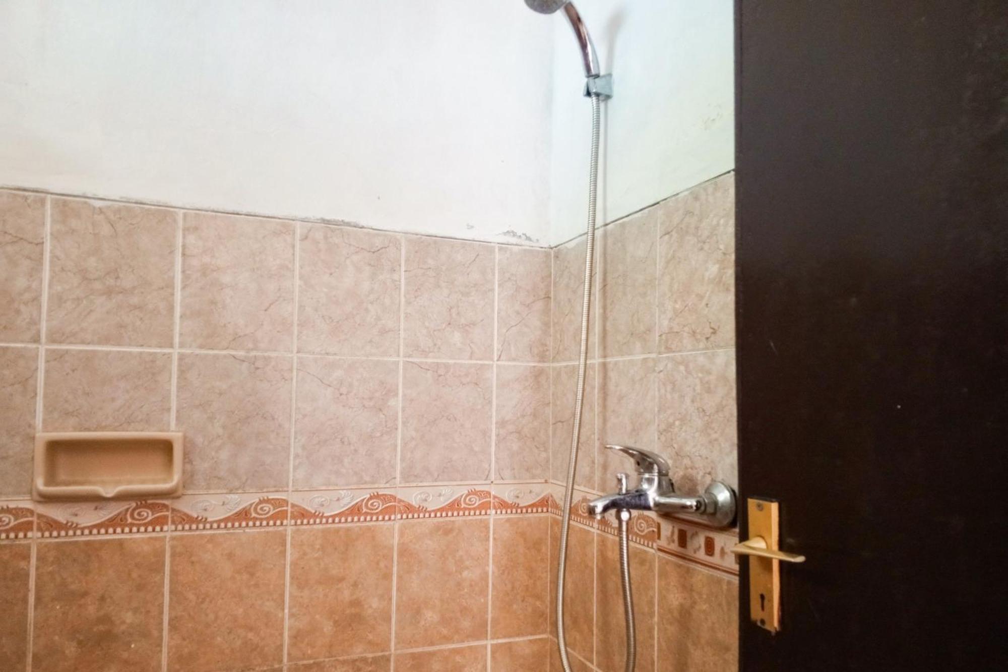 Villa Kampus Near Taman Safari Cisarua Puncak Redpartner Bogor Buitenkant foto